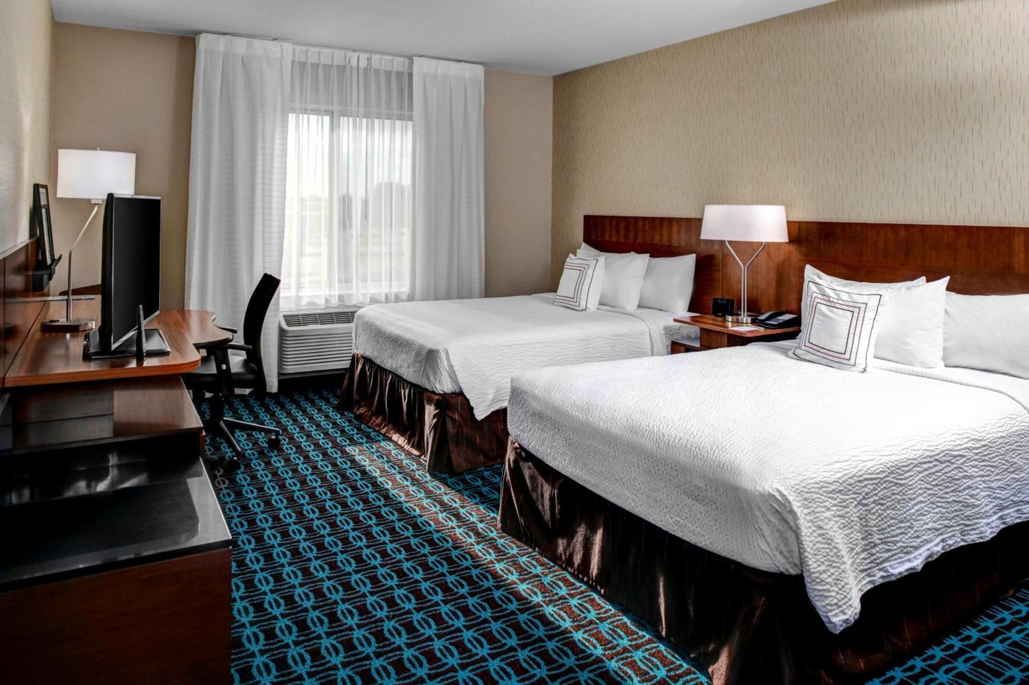 Fairfield Inn & Suites By Marriott Lansing At Eastwood Екстер'єр фото