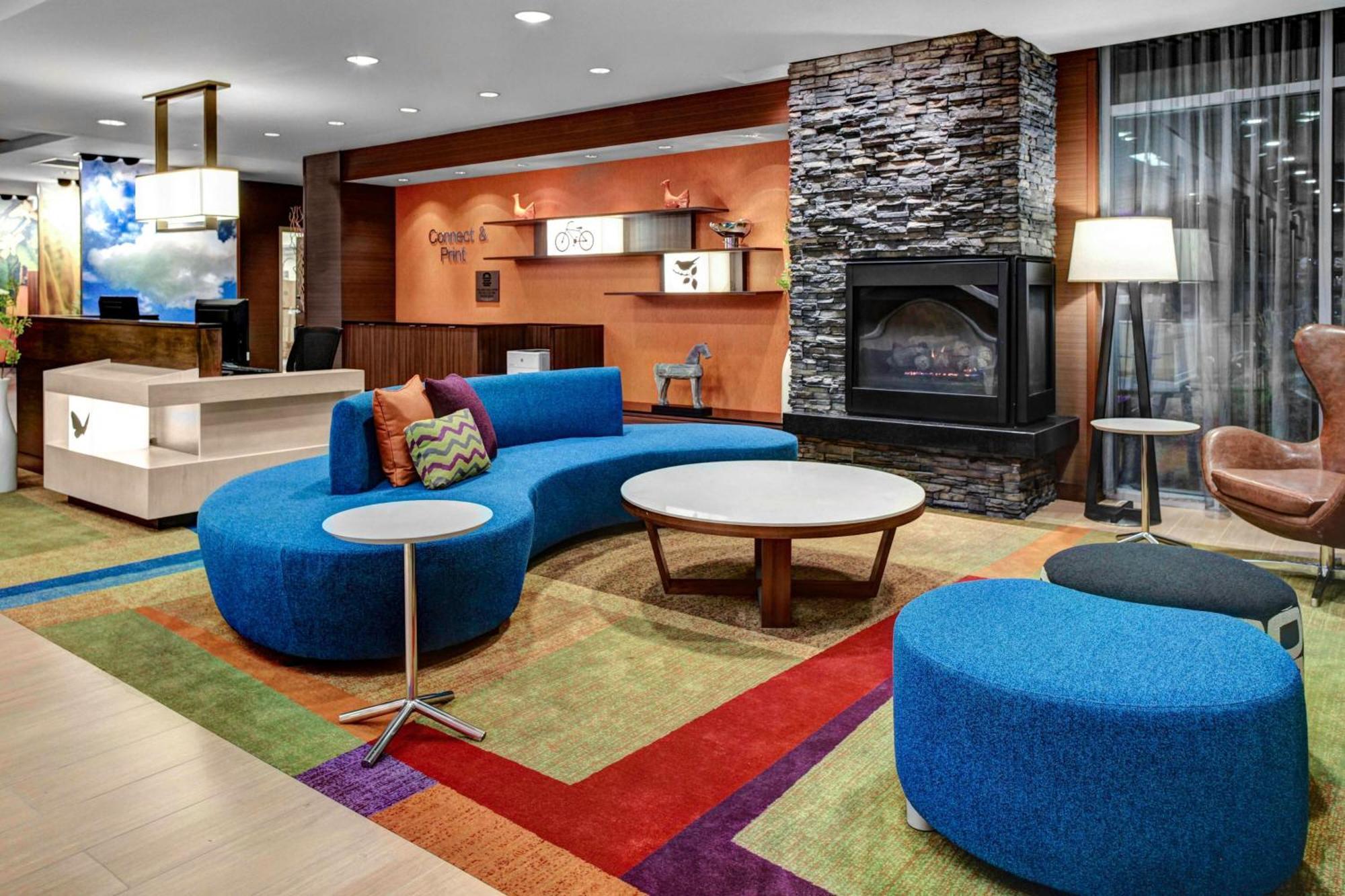 Fairfield Inn & Suites By Marriott Lansing At Eastwood Екстер'єр фото